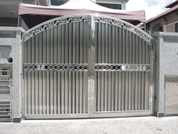 Cửa cổng inox