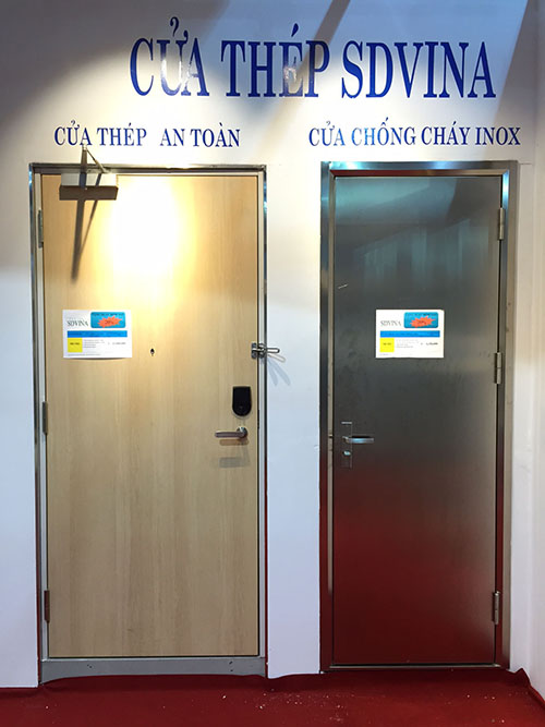 Cửa inox chống cháy