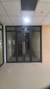 Cửa kính chống cháy 15 - 90 phút
