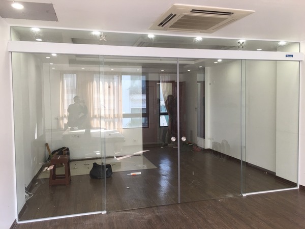 Cửa kính mở lùa