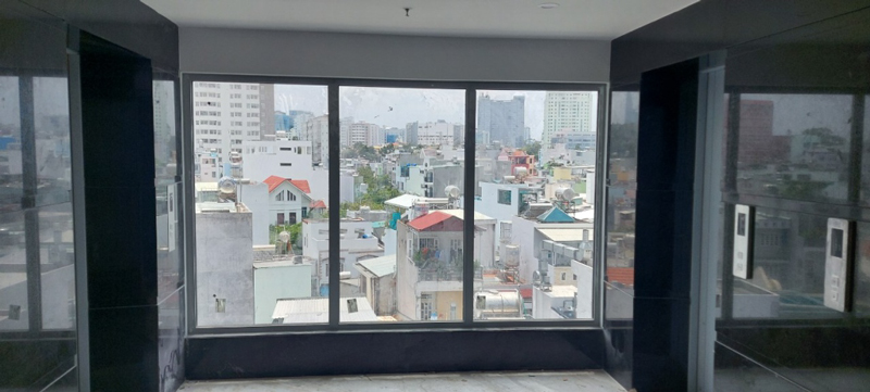 Cửa kính, vách kính chống cháy