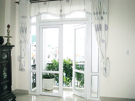 Cửa nhôm kính hệ 700
