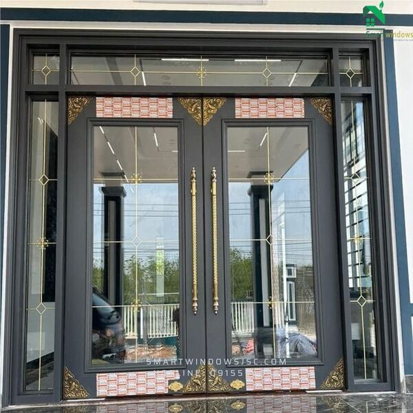 Cửa nhôm thủy lực tại Hưng Yên