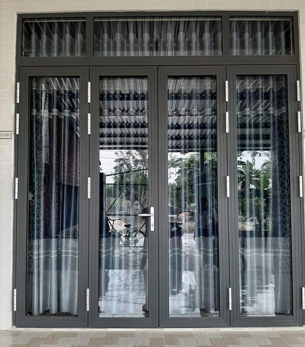 Cửa nhựa lõi thép