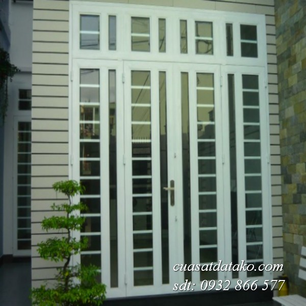 Cửa sắt pano