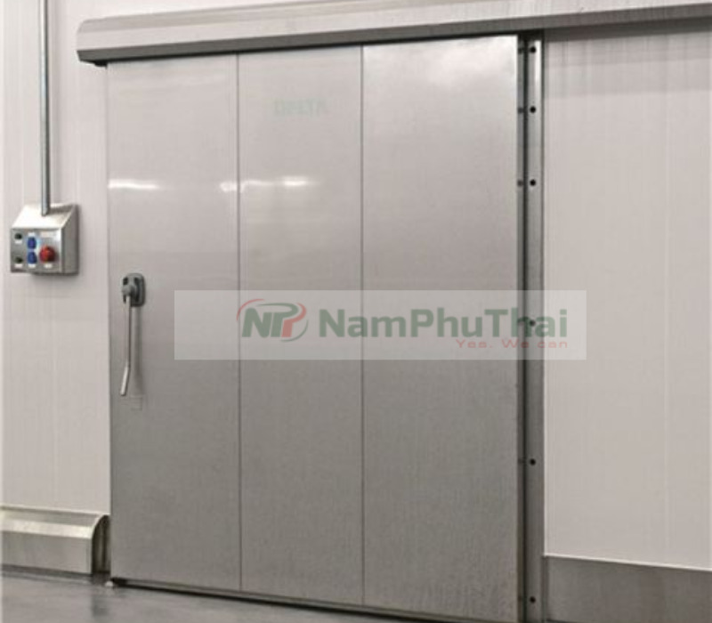 Cửa trượt kho lạnh