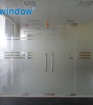 Cửa kính cường lực