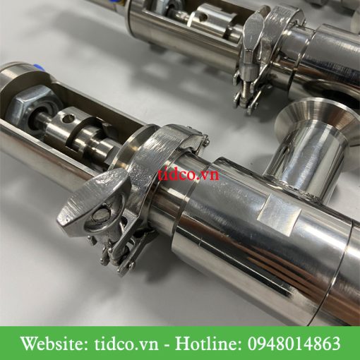 Cụm vòi chiết rót