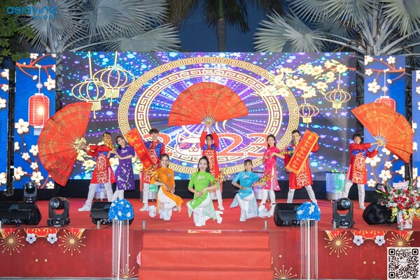 Cung cấp nhóm múa