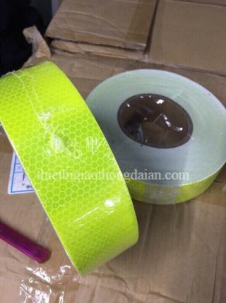 Cuộn dán phản quang màu