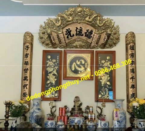 Cuộn thư câu đối bằng đồng