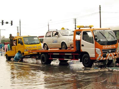 Cứu hộ xe con