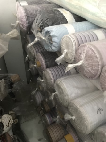 Cắt viền ống khói không mối nối
