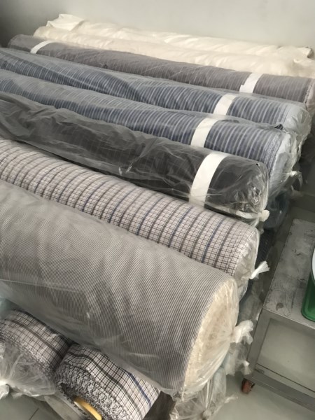 Cắt viền ống khói không mối nối