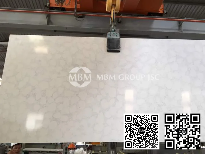 Đá nhân tạo gốc thạch anh vân Calacatta MBM06