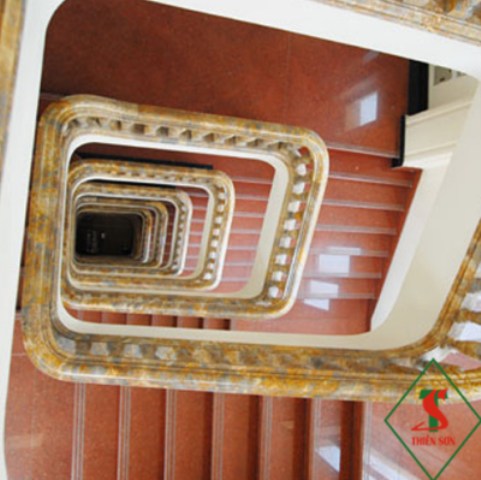 Đá ốp lát bậc cầu thang