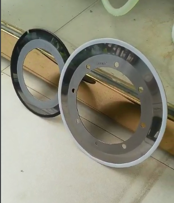 Dao cắt giấy