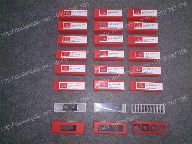 dao insert