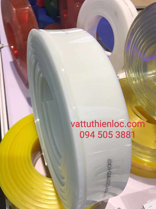 Dao gạt mực màu trắng