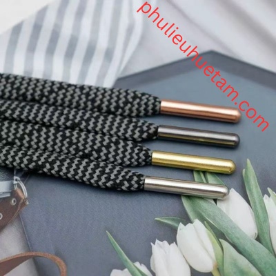 Đầu bọc dây quần áo