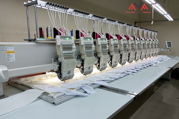 Dây chuyền thêu áo công nghệ hiện đại