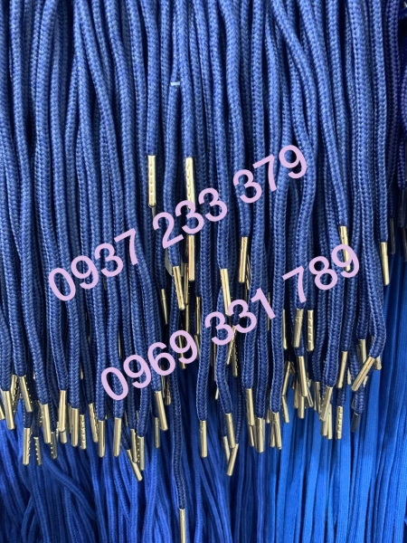 Dây luồn đầu kim loại