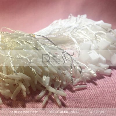 Dây treo thẻ bài