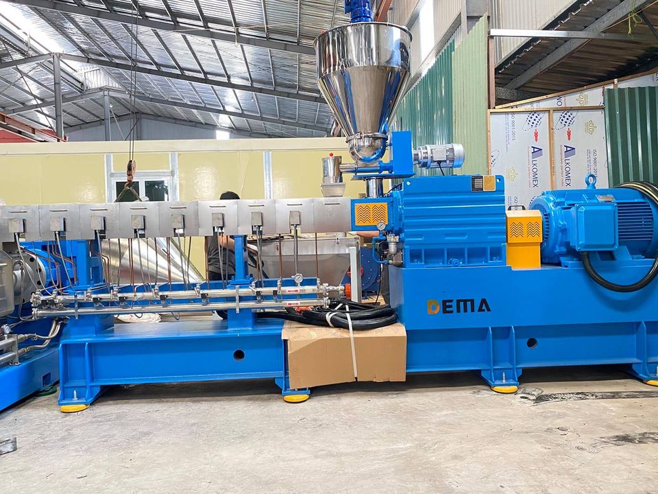 Dây chuyền tạo hạt nhựa