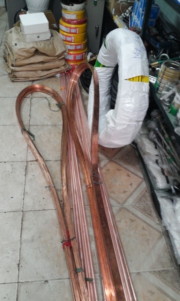 Cáp tiếp địa