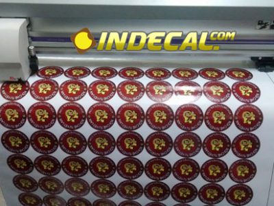 Decal tem nhãn