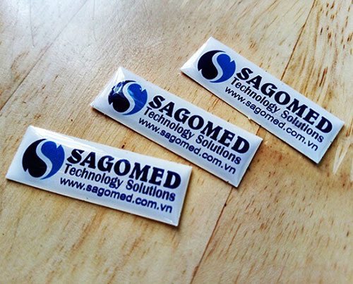 Decal nhựa dẻo in logo thương hiệu