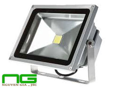 Đèn chiếu sáng sân bóng mini