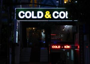 Biển đèn led
