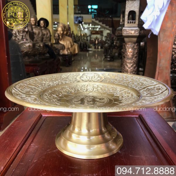 Đĩa hoa văn đồng vàng