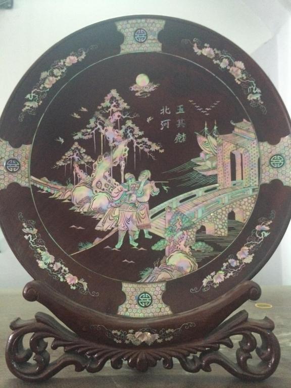 Đĩa nhỏ cẩn ốc xà cừ