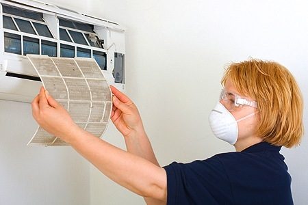 Dịch vụ vệ sinh máy lạnh