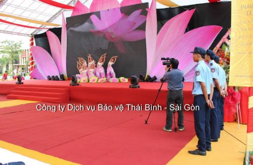 Dịch vụ bảo vệ