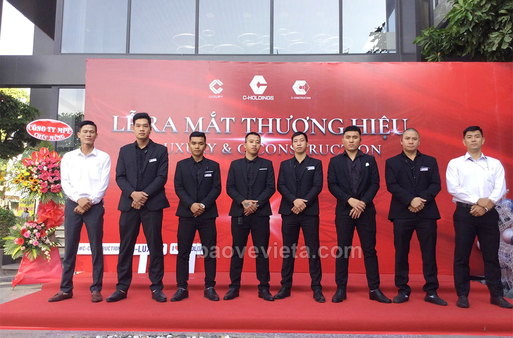 Dịch vụ bảo vệ mục tiêu di động