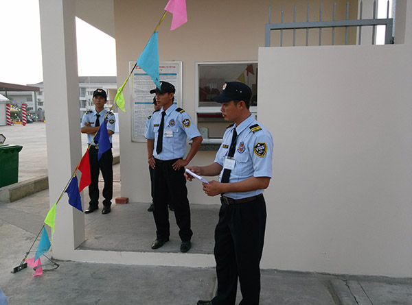 Dịch vụ bảo vệ