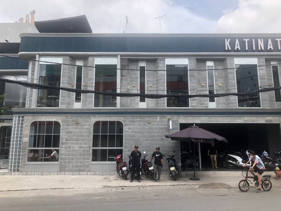 Dịch vụ bảo vệ quán cà phê