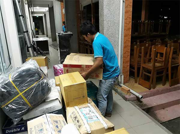 Dịch vụ chuyển nhà trọn gói