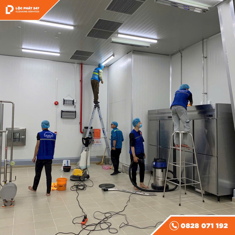 Dịch vụ vệ sinh công nghiệp