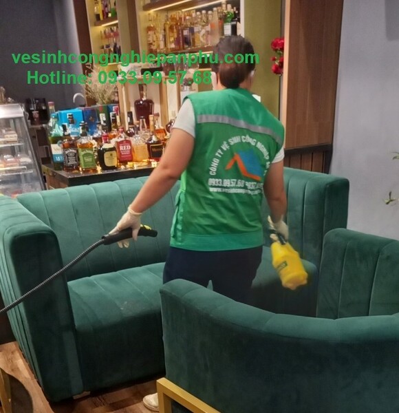 Dịch vụ vệ sinh công nghiệp nhà cửa