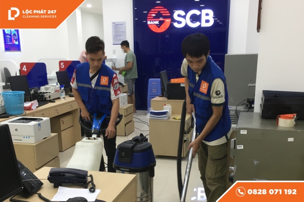 Dịch vụ vệ sinh nhà cửa, văn phòng