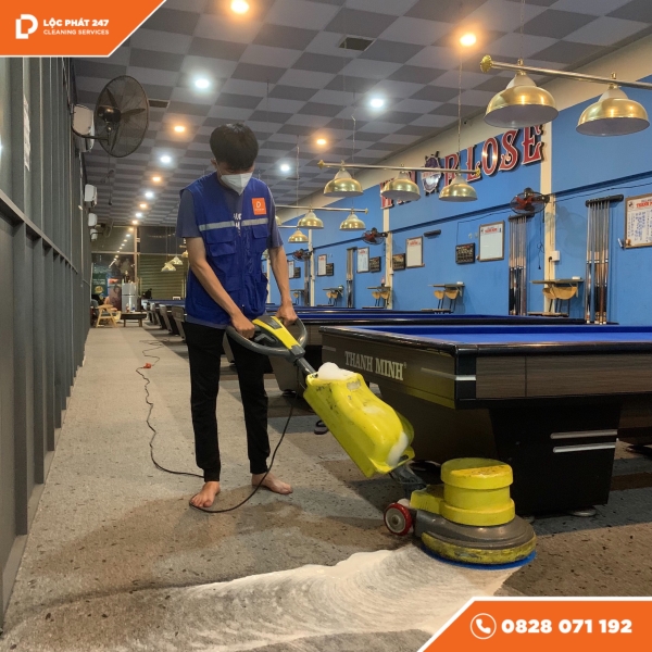 Dịch vụ vệ sinh nhà cửa, văn phòng