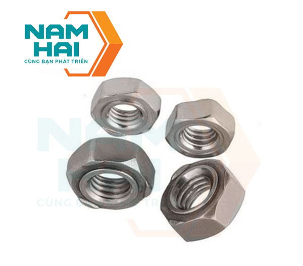 Đai ốc hàn 3 chân