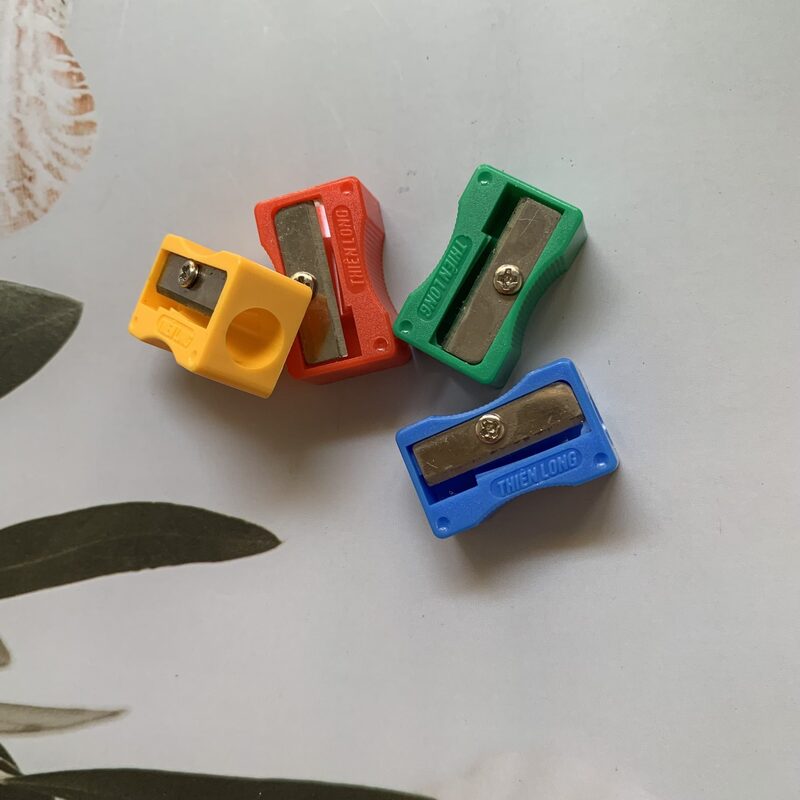 Đồ chuốt chì nhỏ Thiên Long S-01