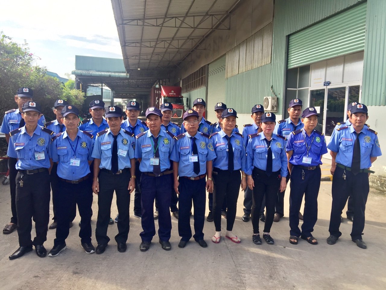 Đội ngũ nhân viên