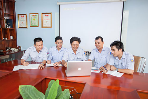 Đội ngũ kỹ sư