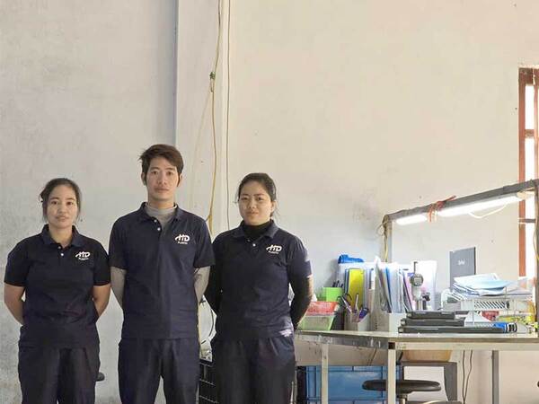 Đội ngũ nhân viên H&D Plastic
